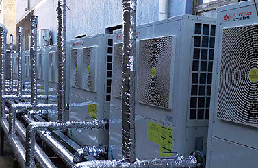 北京市昌平區(qū)、朝陽區(qū)（2016年），順義區(qū)、平谷區(qū)（2016年、2017年），2018年石家莊無極縣、保定安國、邢臺隆堯縣、任縣、巨鹿等政府“煤改電”空氣源熱泵采暖中標(biāo)工程項目